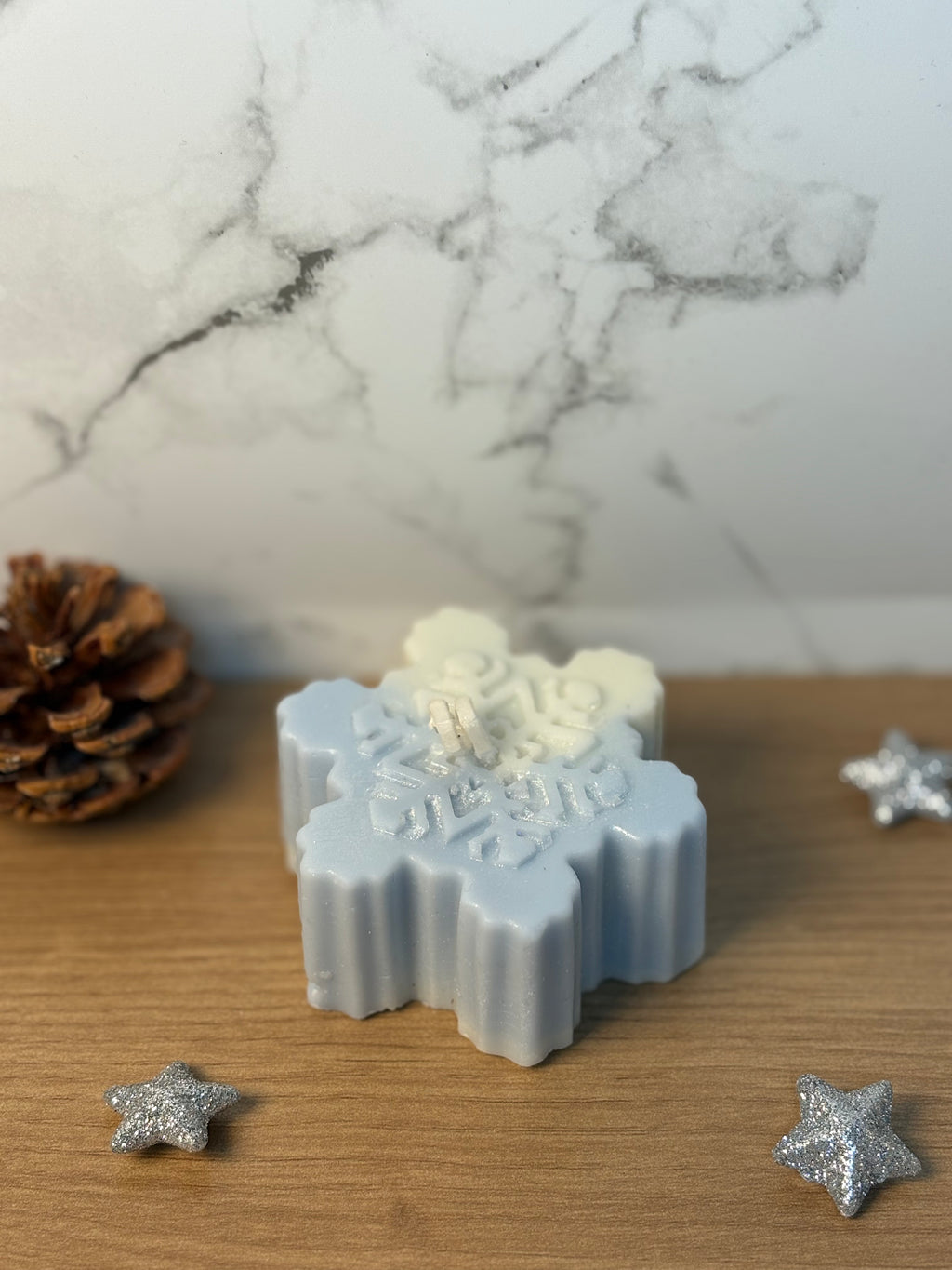 Schneeflocken-Kerze
